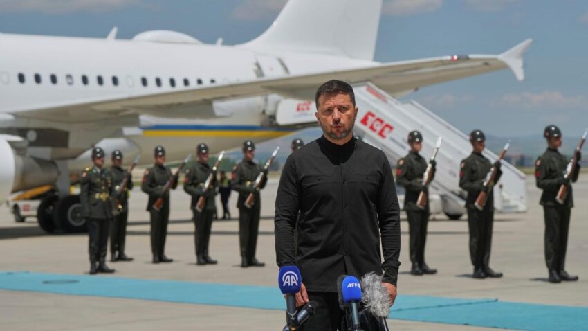 Russia-Ukraine Talks: Insights from Istanbul Meeting