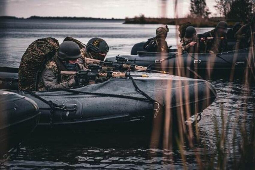 Ukraine Military Aid: Concerns Amid Israel-Iran Conflict