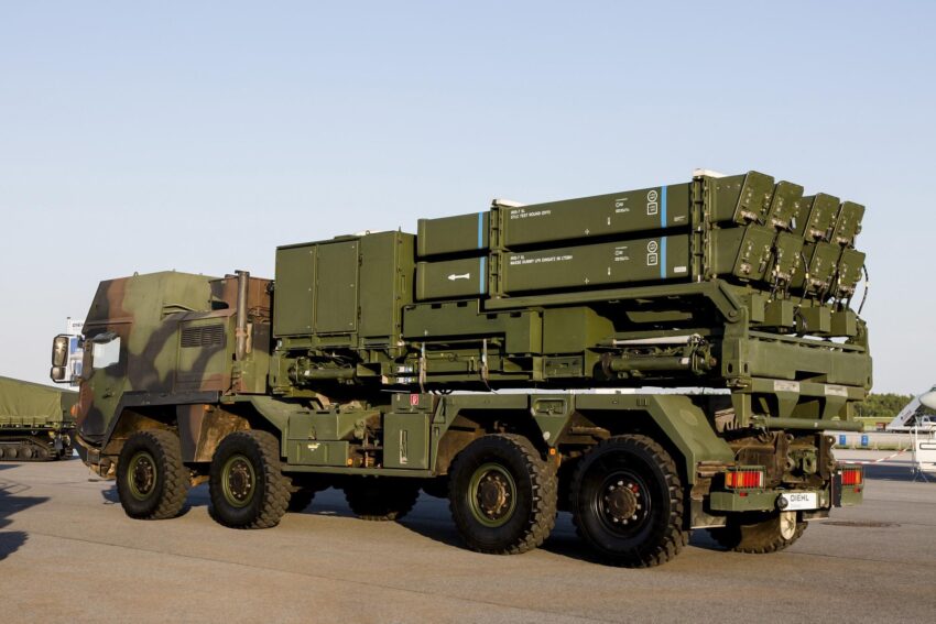 Ukraine Air Defense Systems Discussed by Zelensky and Trump