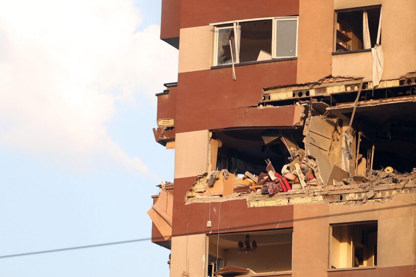 Israel Airstrikes Iran: Immediate Threats and Reactions