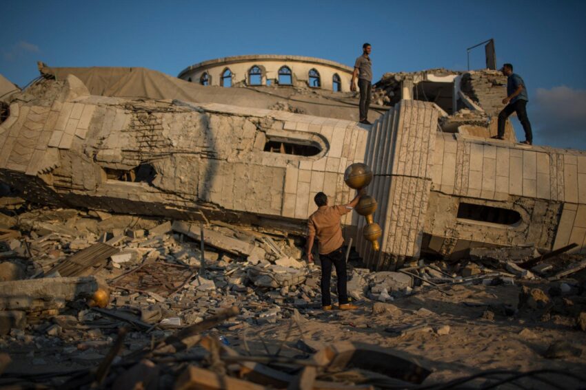 Gaza Conflict: Yair Lapid Calls for Ceasefire Now