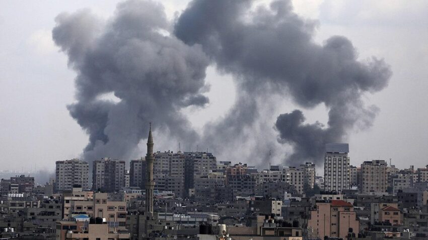 Gaza Air Strikes: Latest Updates on Civil Defense Report