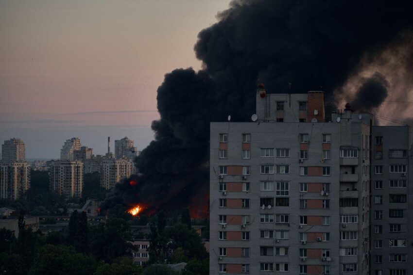 Kyiv Missile Attack Injures 11 Amid Ongoing Conflict