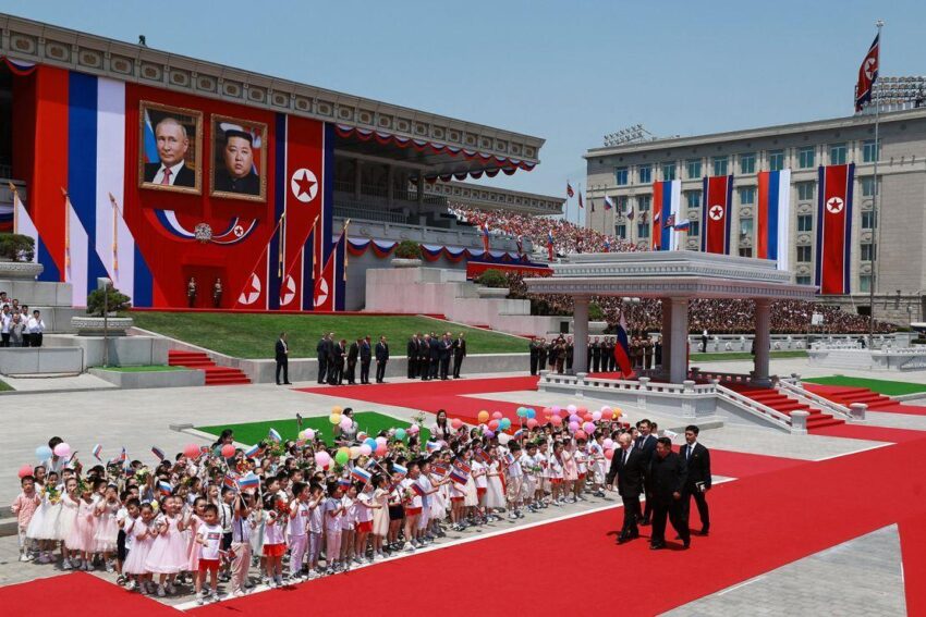 North Korea Russia Relations: Kim Jong Un Backs Moscow